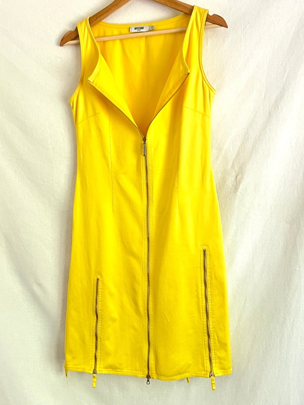 Rare VTG Moschino Yellow Sheath Dress   Made in Italy convertible multi zip 8/M